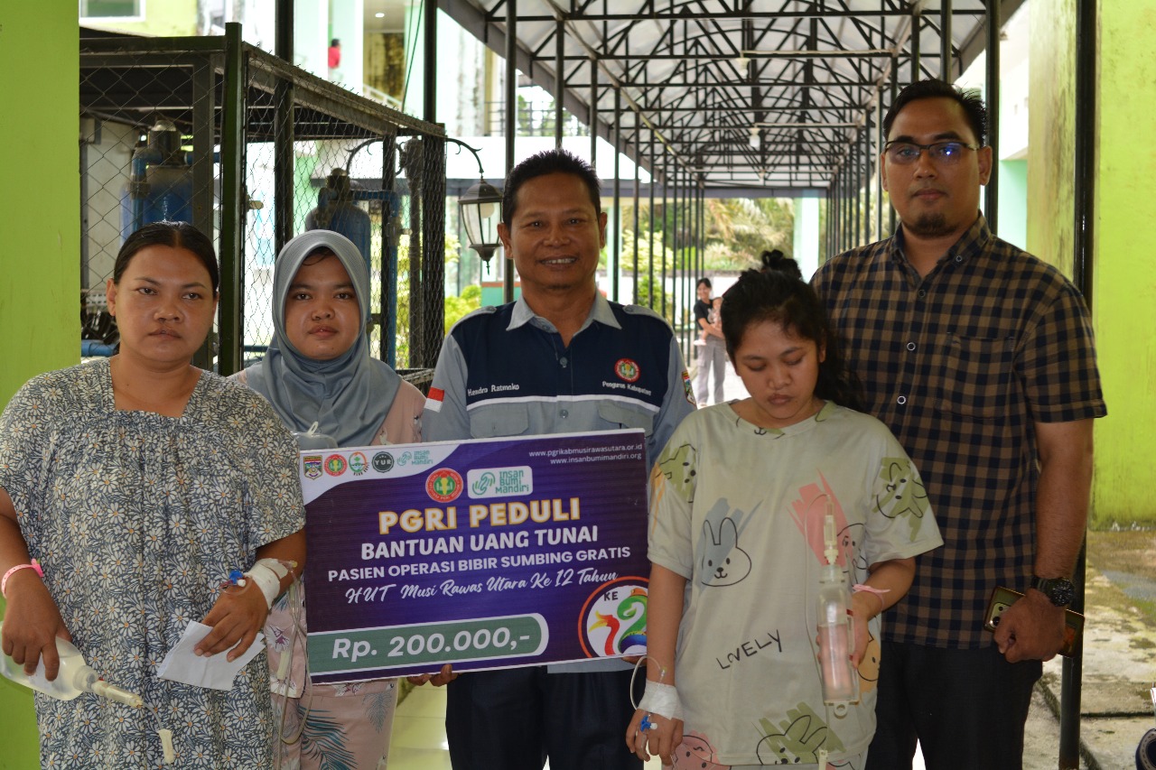 PGRI Muratara Tunjukkan Kepedulian di Operasi Gratis Bibir Sumbing HUT Muratara ke-12